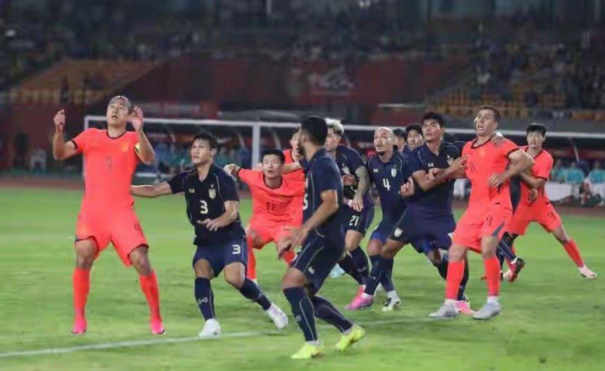 66%控球率换来0-0！国足得势不得分，对手门将全场开挂成最大功臣北京时间6月9