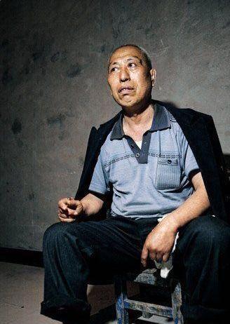 2010年，河南一个村里出了怪事。一个叫赵振晌的人，被认定死了11年，结果活着回
