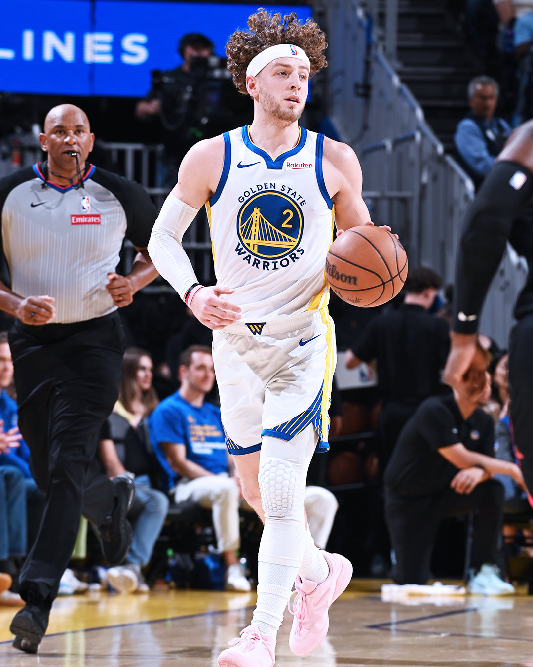 波奇姆斯基18分，3助攻，2篮板，1抢断。火箭vs勇士