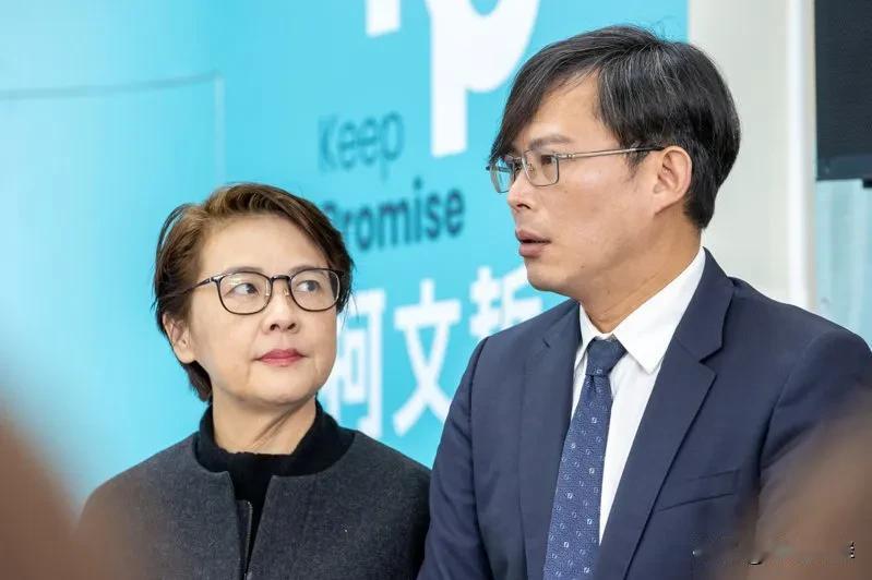 柯文哲的动向未来很值得观察。选后民众党跃升为台湾地区第三大党，且政党实力雄厚，尤
