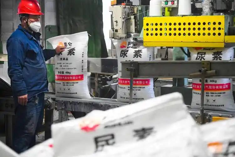 战争洗牌全球行业！有人承压有人赢，我国这一领域意外突围


伊朗战争持续近40天