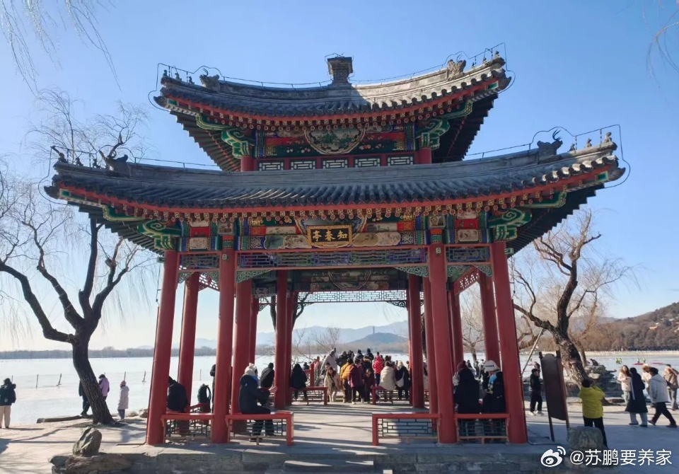 a股周四跳水的原因找到了，就是获利盘丰厚，多杀多，引发量化砸盘，造成恐慌性抛售，