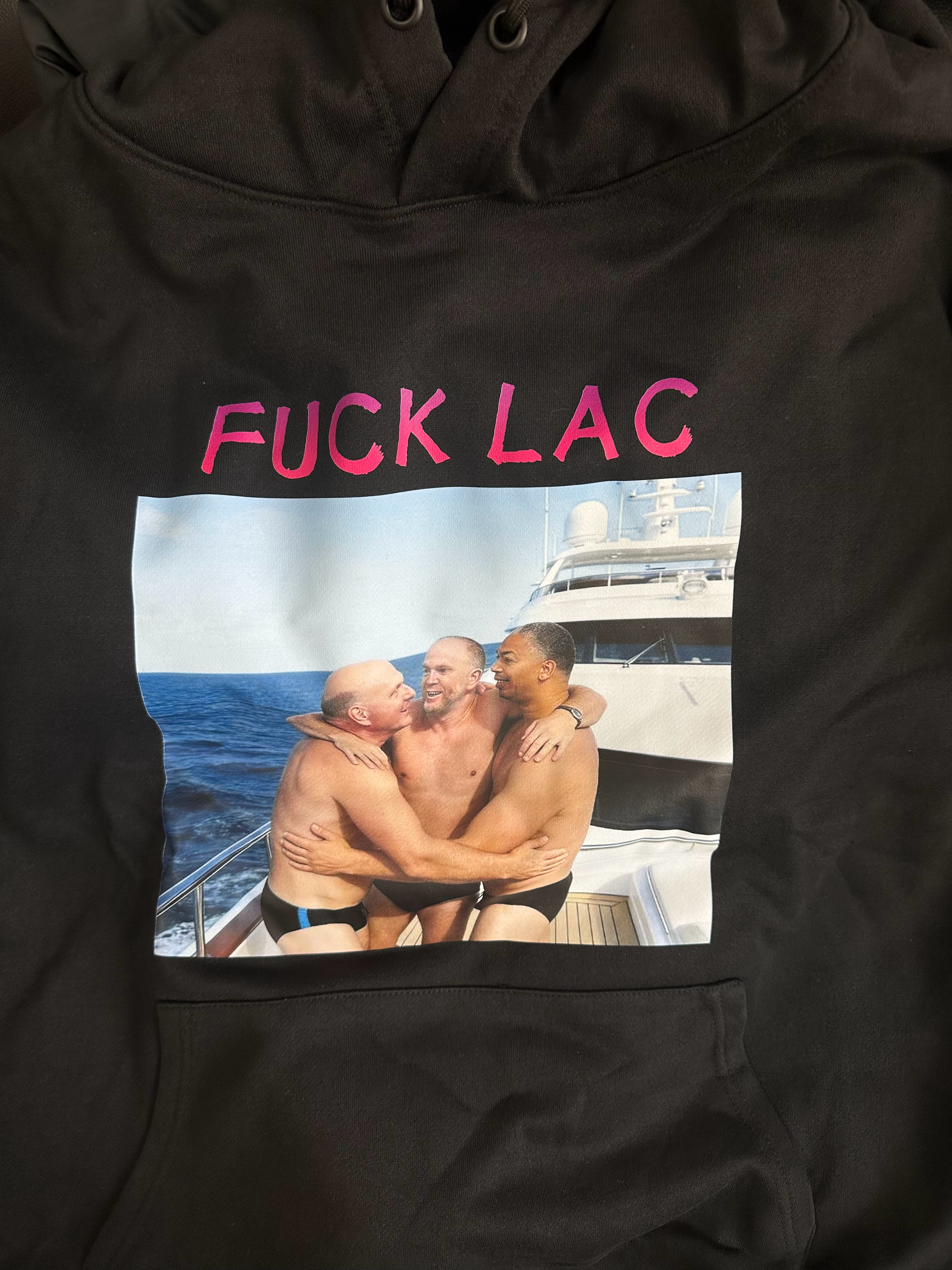 鄙人不才做了件衣服要是大家喜欢就抽一件看评论区大家意见新赛季篮不住我的观赛搭子