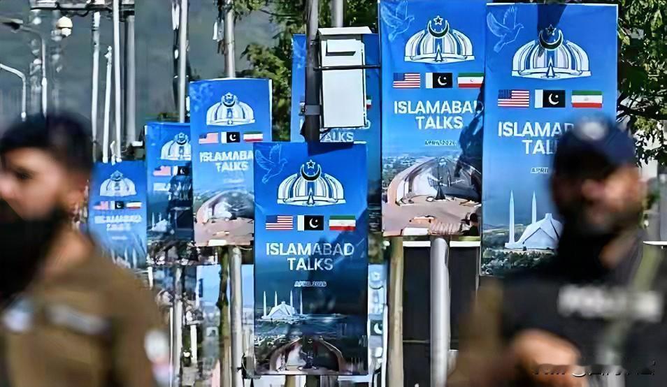 西方媒体预测在美国封锁霍尔木兹海峡的情况下，伊朗撑不过60天。
接下来的60天，