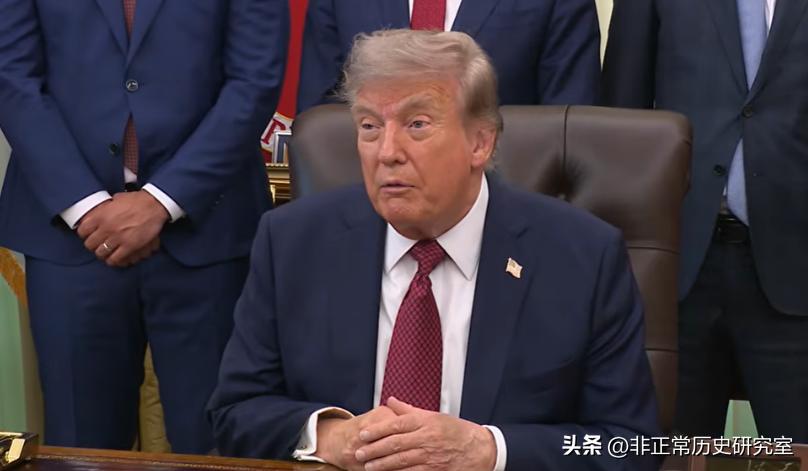 现在美伊冲突，不是美国想停就停的。

就算美国想要停手，伊朗也会继续打，主动权现