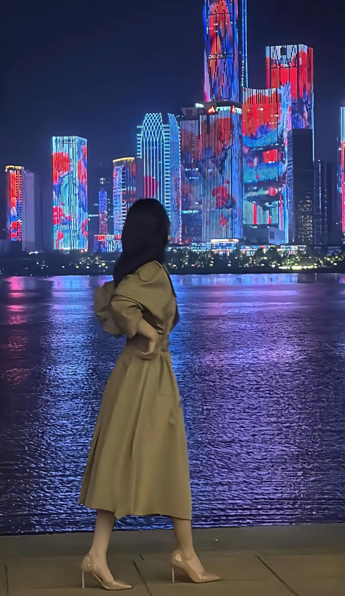 30岁女生，高质量单身的“爽点”在哪里？
现在的我，30岁，高质量单身。每天下班