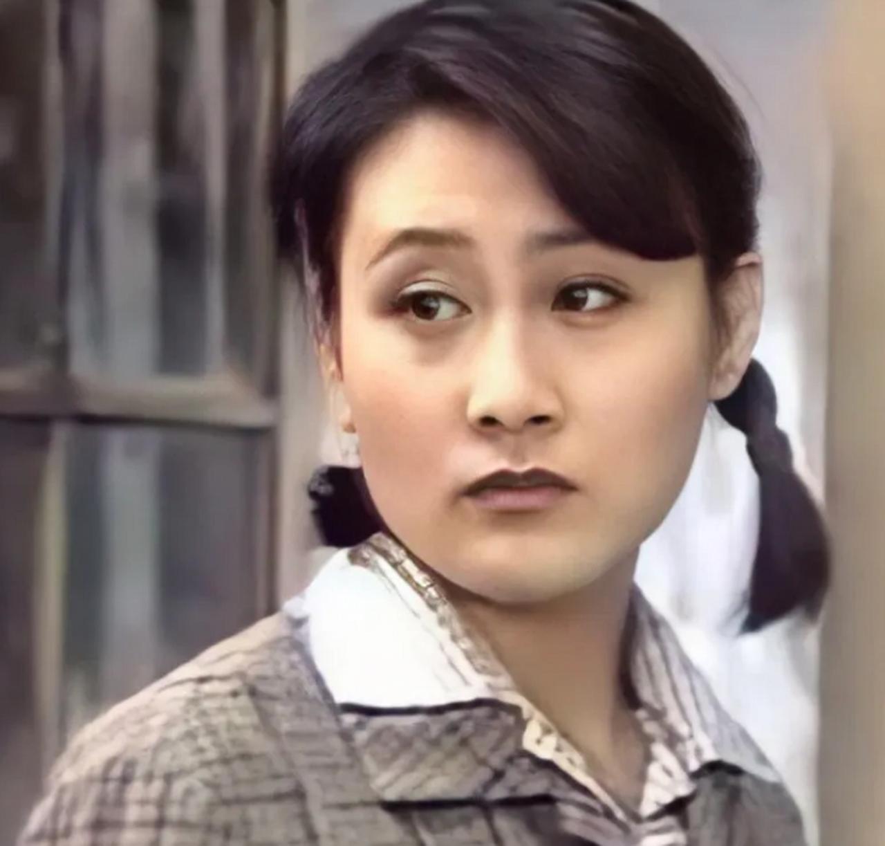 演员，张凯丽说，渴望播出之后，导演接到了一封信，哭笑不得，拿给大家看，只见一个热