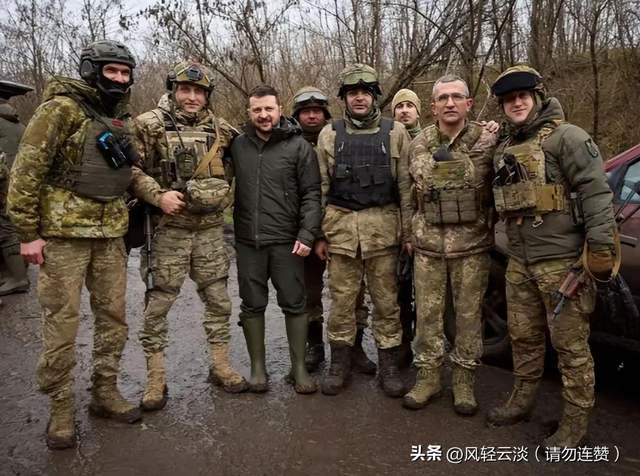 好家伙！俄乌战局彻底定调，乌军精锐排队投降，顿巴斯堡垒之城陷落，攻守之势彻底反转