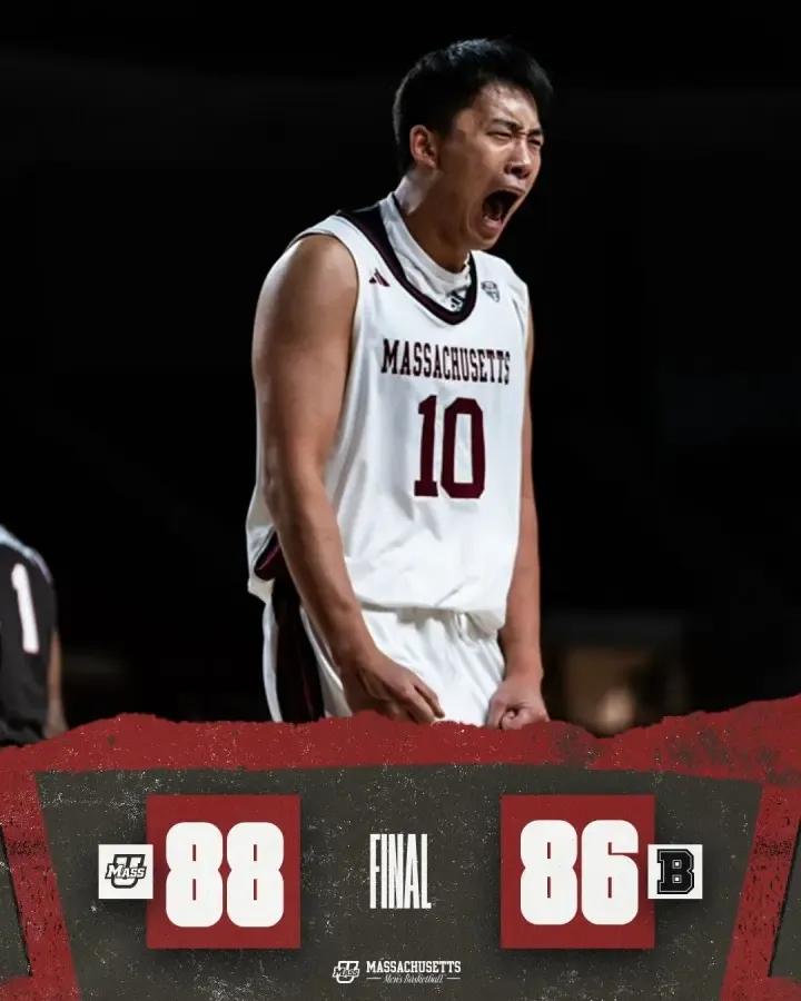 一扫国家队低迷状态！
王俊杰NCAA季前赛，暴砍31分6篮板！
本赛季转校至麻省