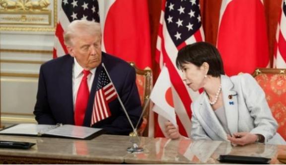 普京发了狠，五常里只有中国没入局，美国媒体突然注意到：中国正悄悄抄底俄罗斯？！在