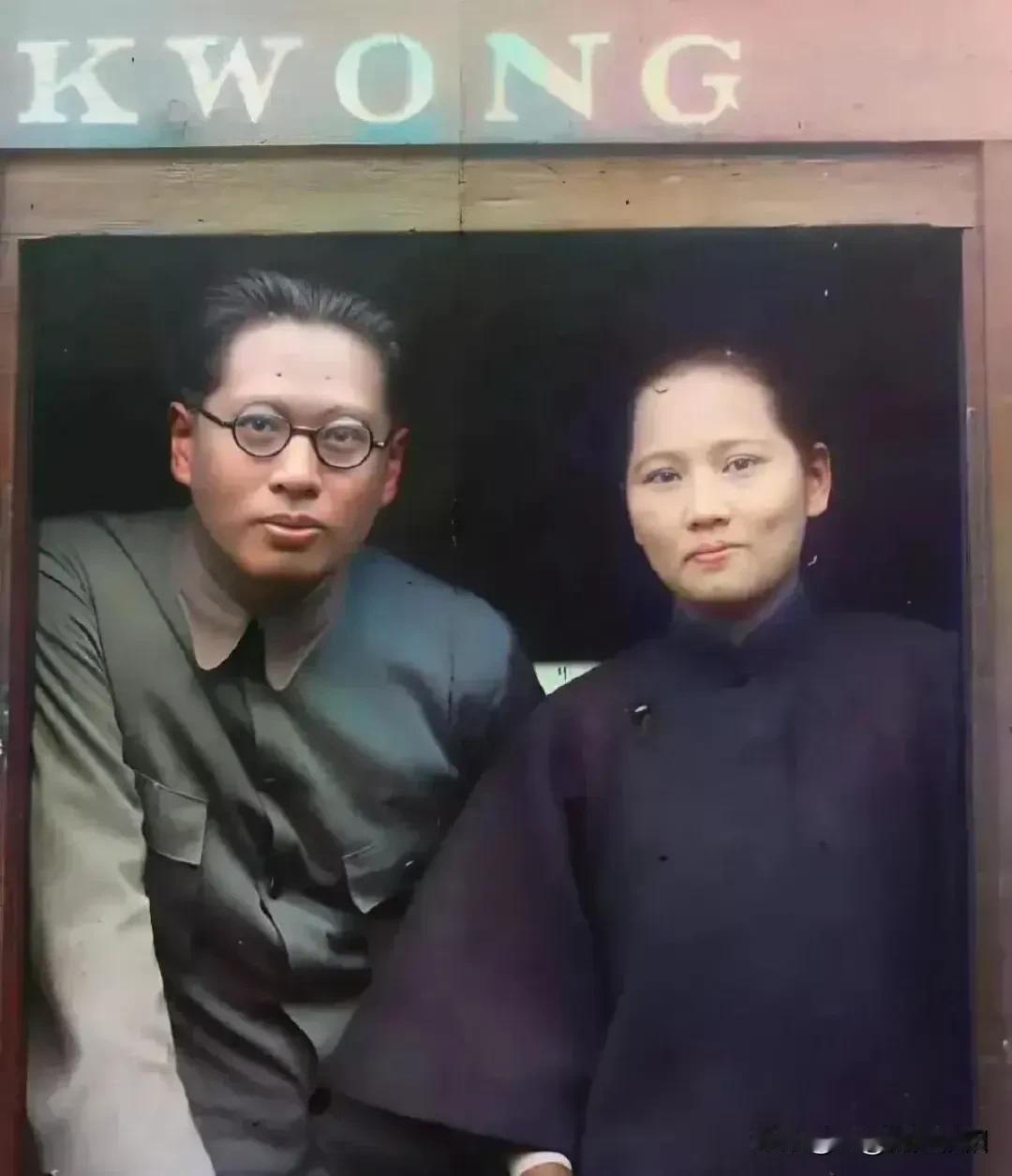 民国历史人物，你认得出其一是否能认出其二。请你说出他俩是谁？