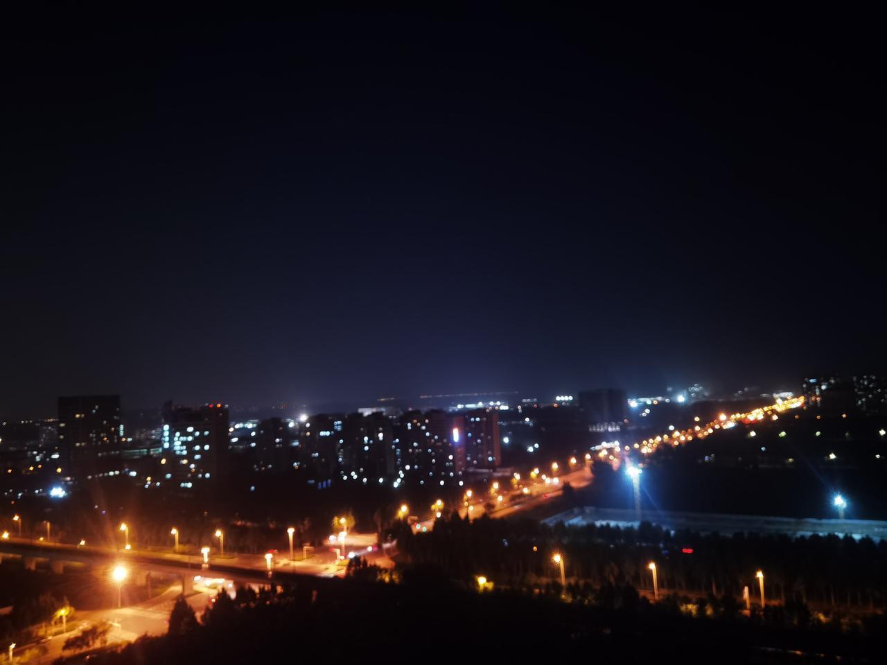 郑州东新区夜景美不美？