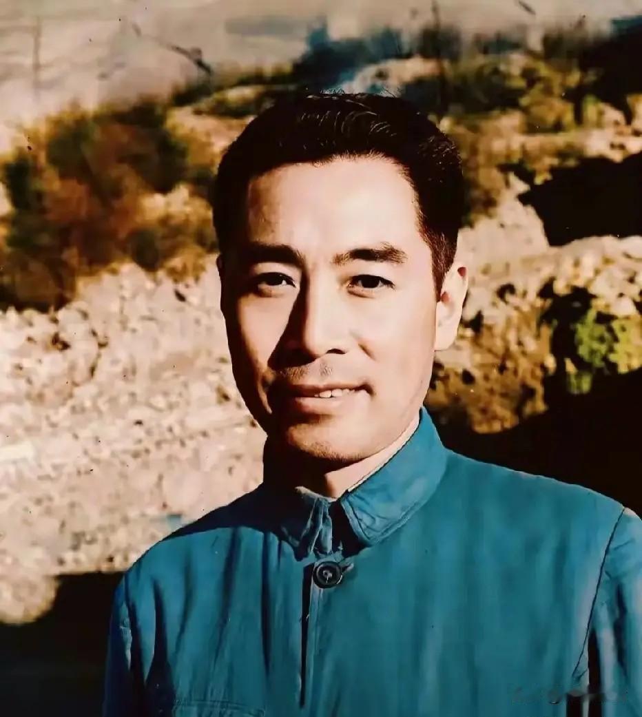 🌺🙏敬爱的周总理，致敬您的家国情怀，传承您的赤子初心！“寸心寄华夏，岁月赠山