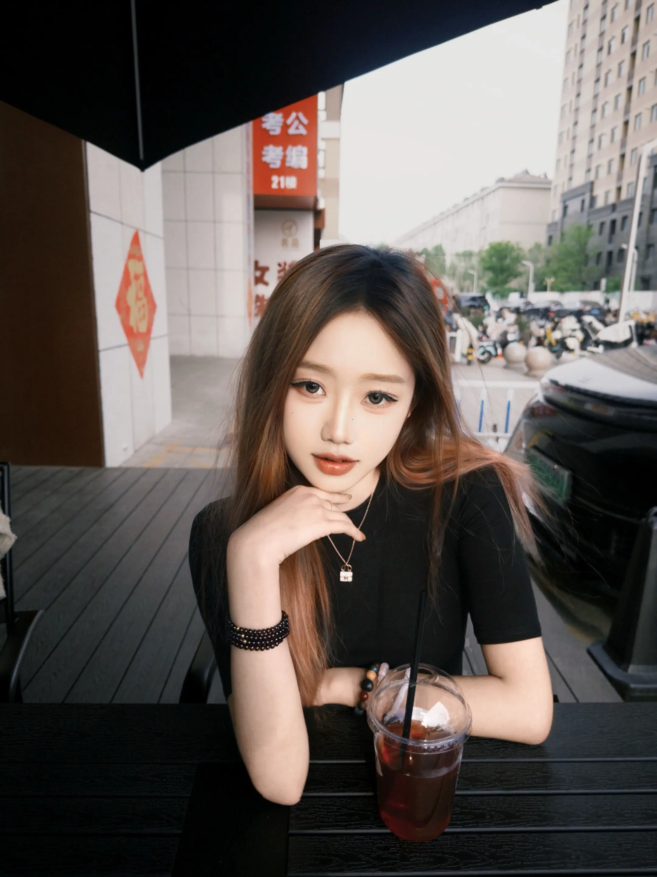 有情有义的女人 老天就应该为她奉上铁血丹心的真男人