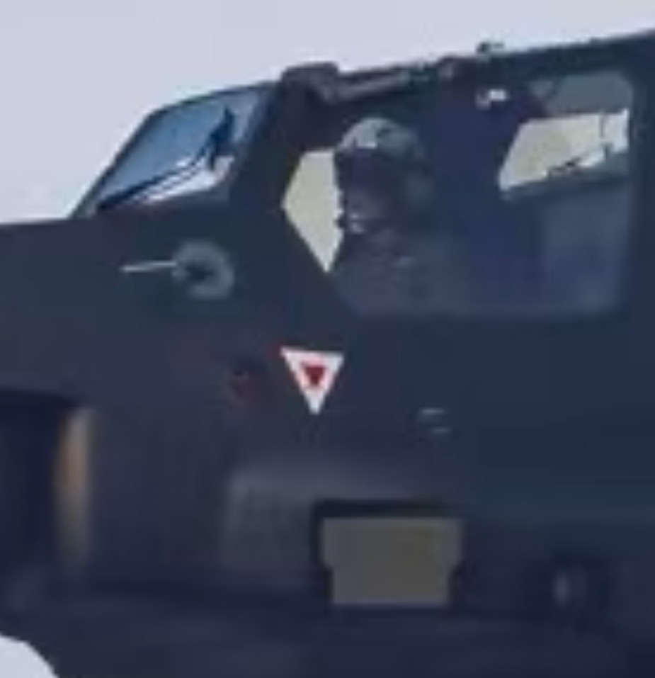 我猜你一定不是弹射座椅 