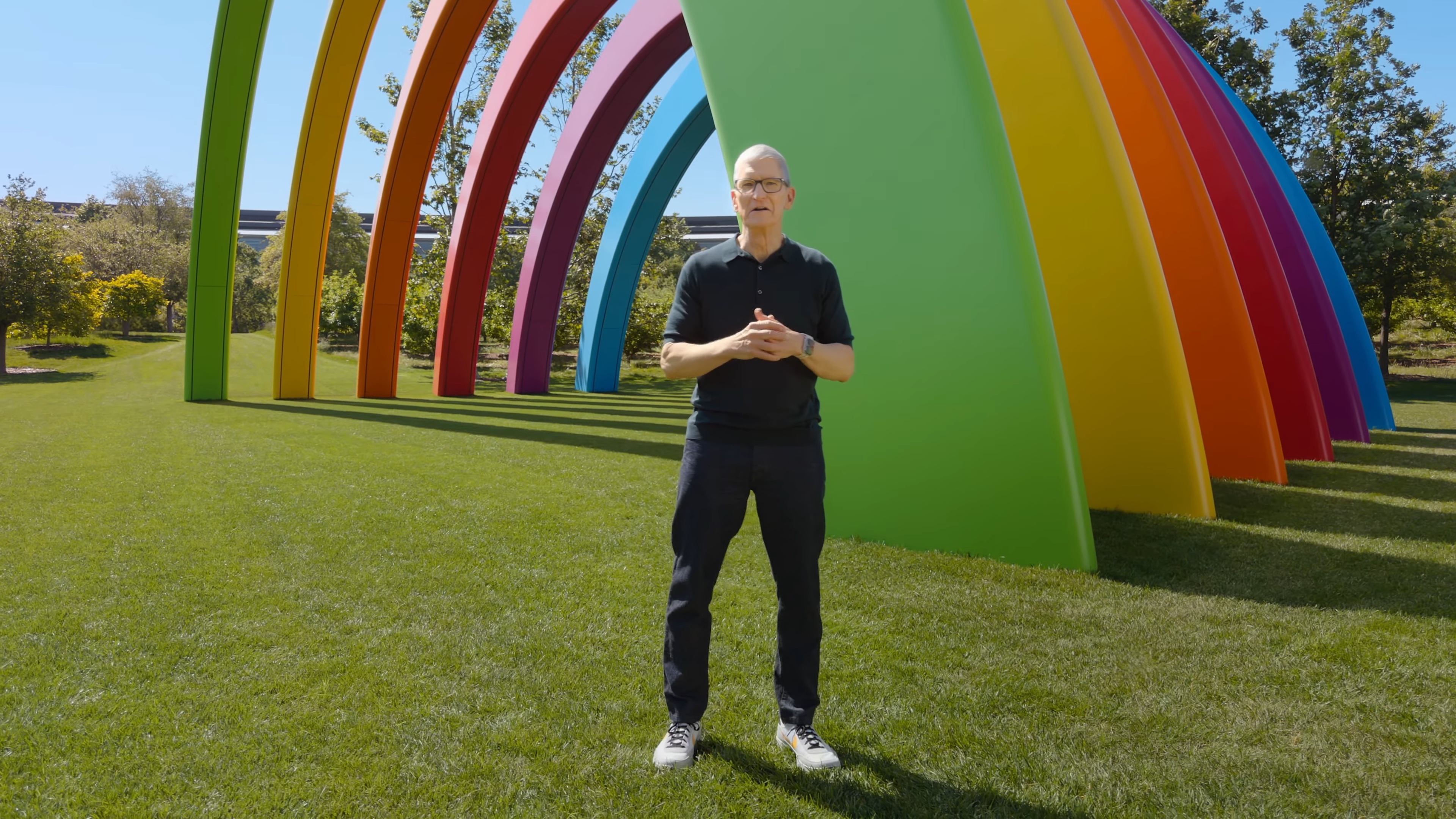 【Tim Cook 在担任 Apple CEO 的最后一次主题演讲中发表告别演讲
