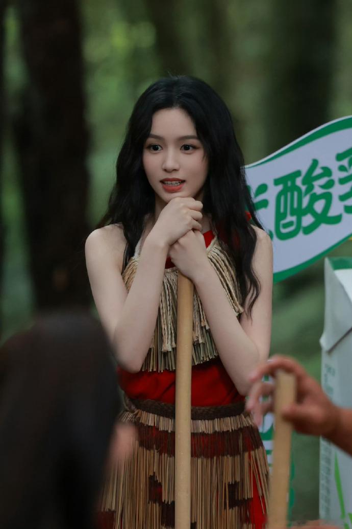 周也圈内口碑 当初随便找的下饭综艺，直接把我锤成死忠粉，她连玩游戏输了都不甩脸，