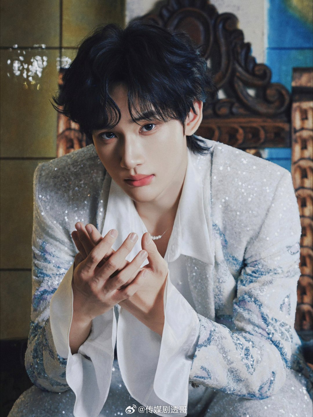 👖综艺《先抵达再说》常驻拟邀：余宇涵 