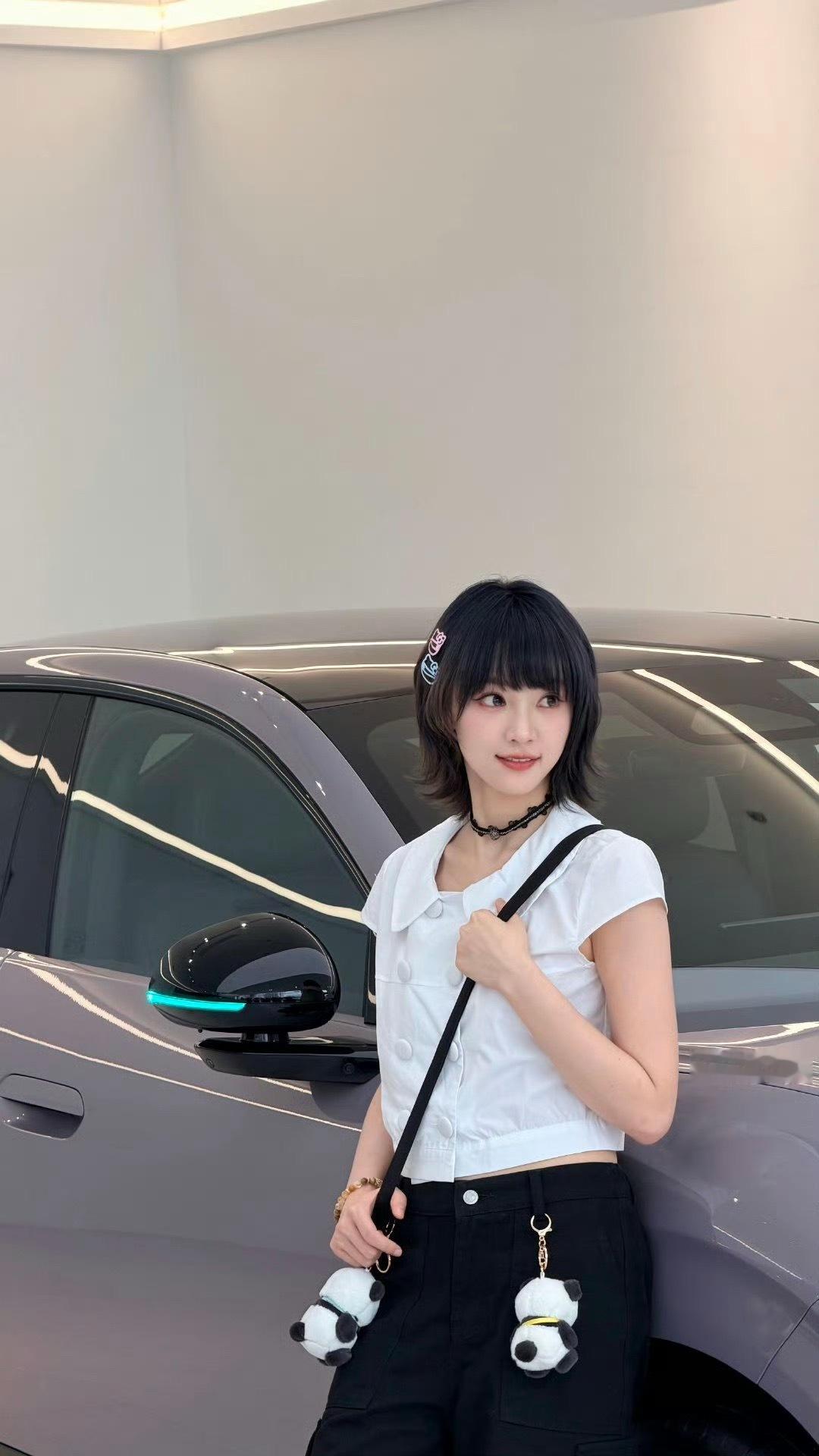 黄灿灿买小鹏MONAL03也要等3个月刚刷完黄灿灿的试驾，这车有点东西啊。外观就