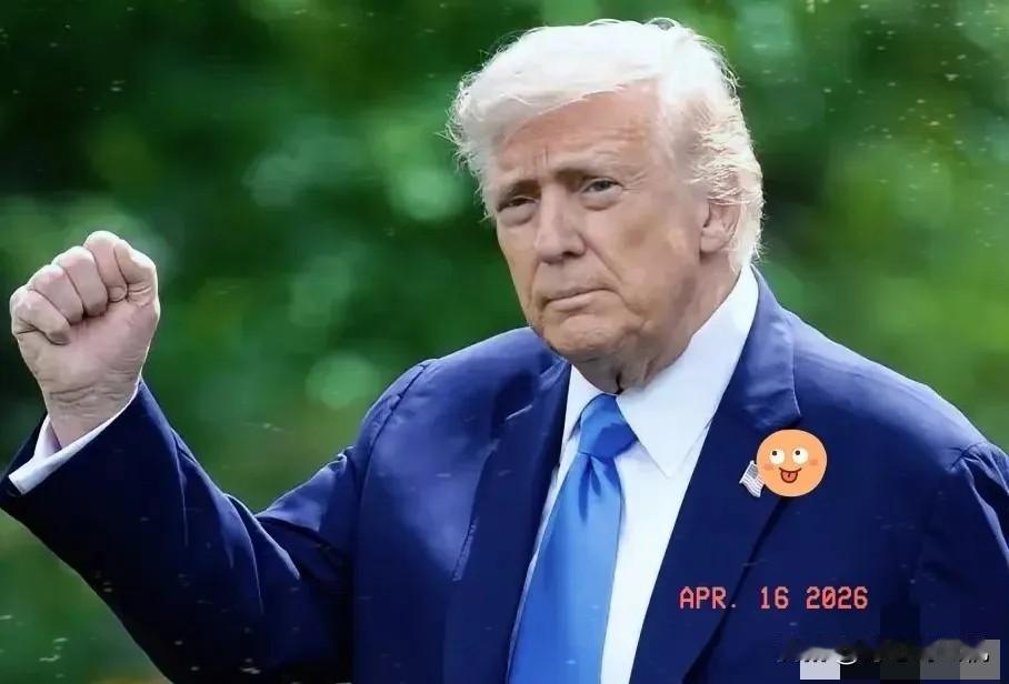 特朗普把我们全骗了！
炸高官、轰伊朗、逼谈判，全是铺垫，目的只有一个：把驱逐舰钉
