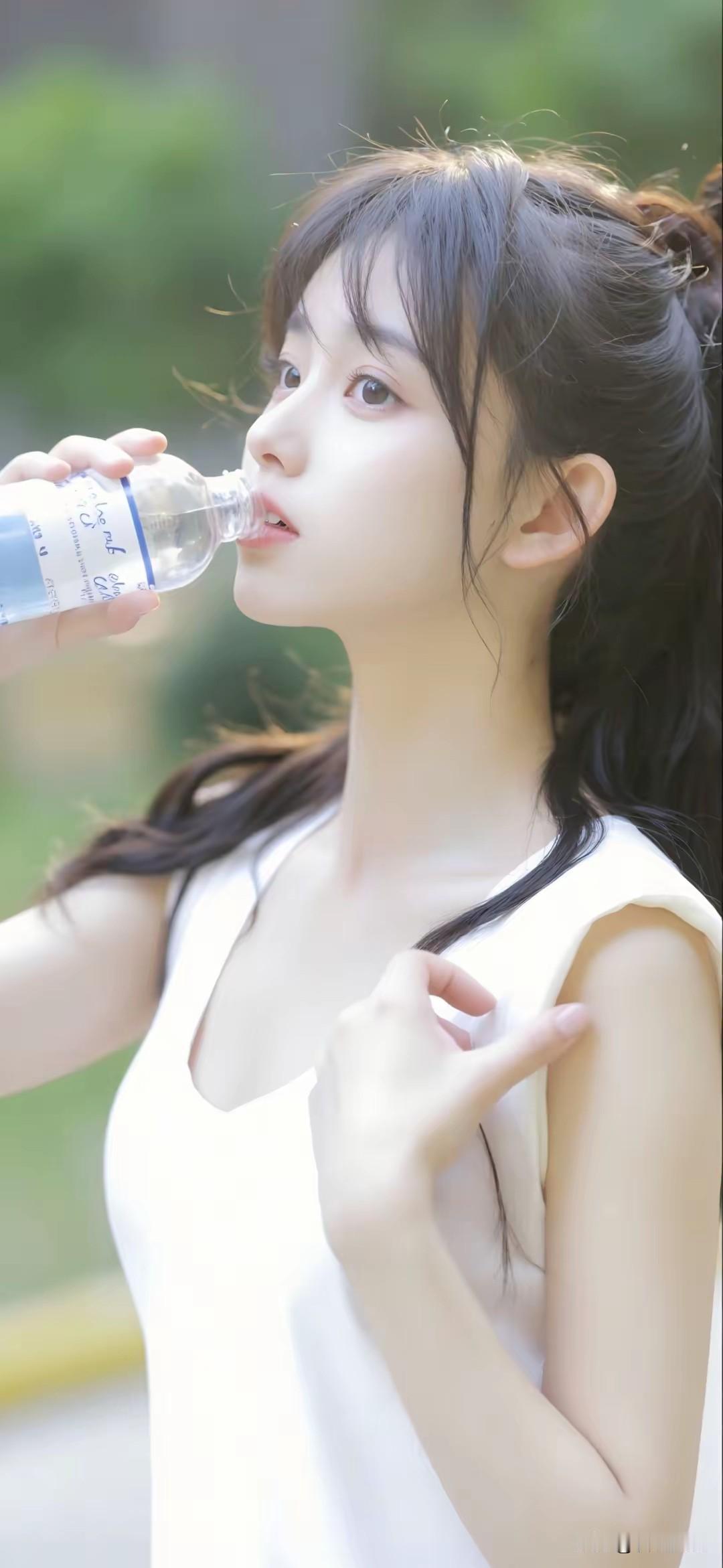 战略的本质：
是丢九取一，
而非面面俱到。