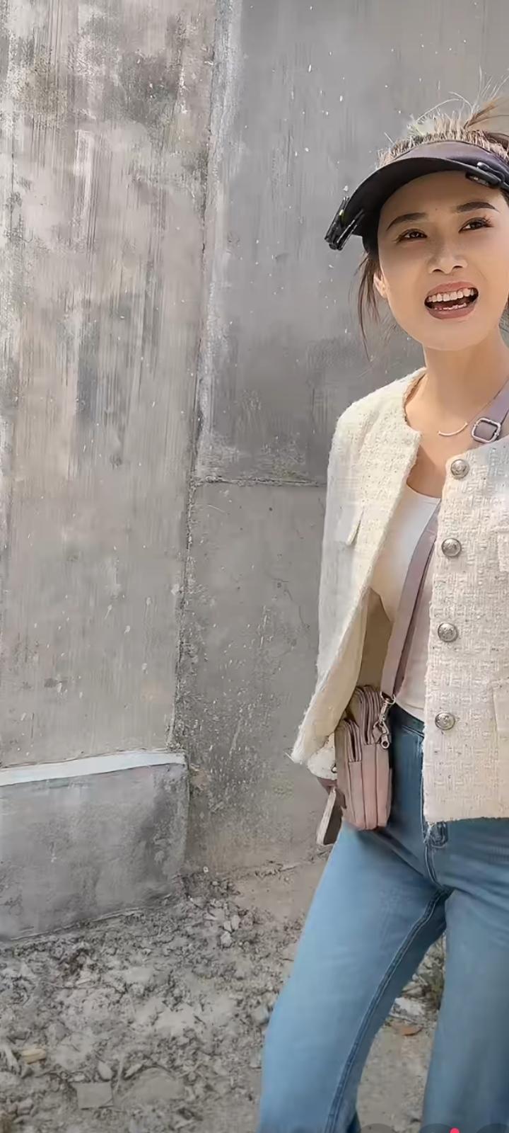 不用刻意遇见，也不用勉强留住，缘分自有天意。感恩相逢，知足拥有，便是最好的圆满。
