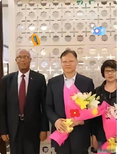 中印签证差距一目了然！

单向友好换不来长久往来

中国驻印度大使徐飞洪履职以来