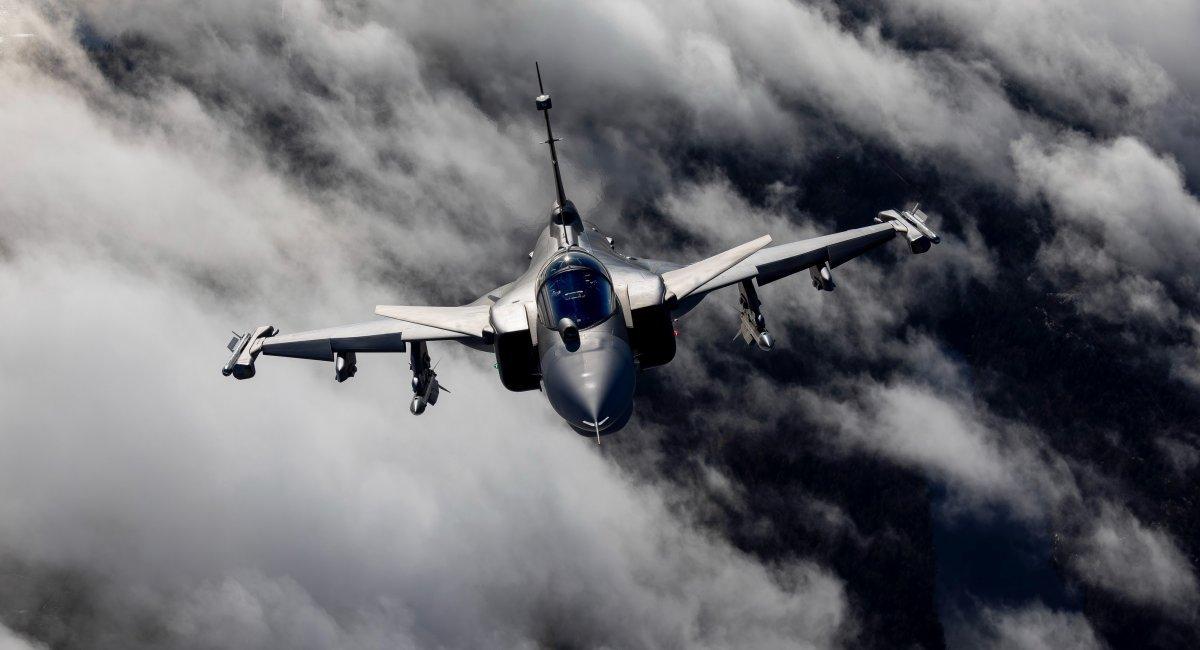 西班牙为乌克兰升级流星导弹，更具杀伤力！

JAS 39 Gripen配备流星空