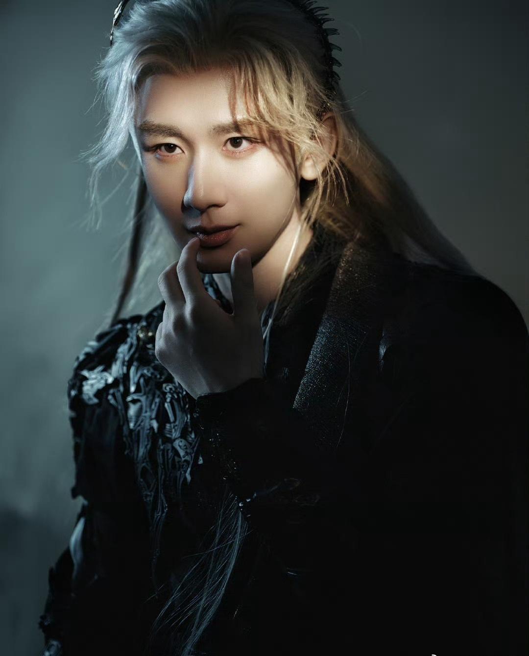 剧集天地剑心
成毅，你是我深深藏在心底，不敢轻易向任何人声张的盛大梦想。@成毅