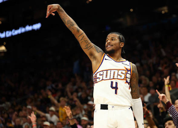 杰伦格林目前的三分命中率是26.8%，要想追平他在火箭时期34.2%的命中率，他