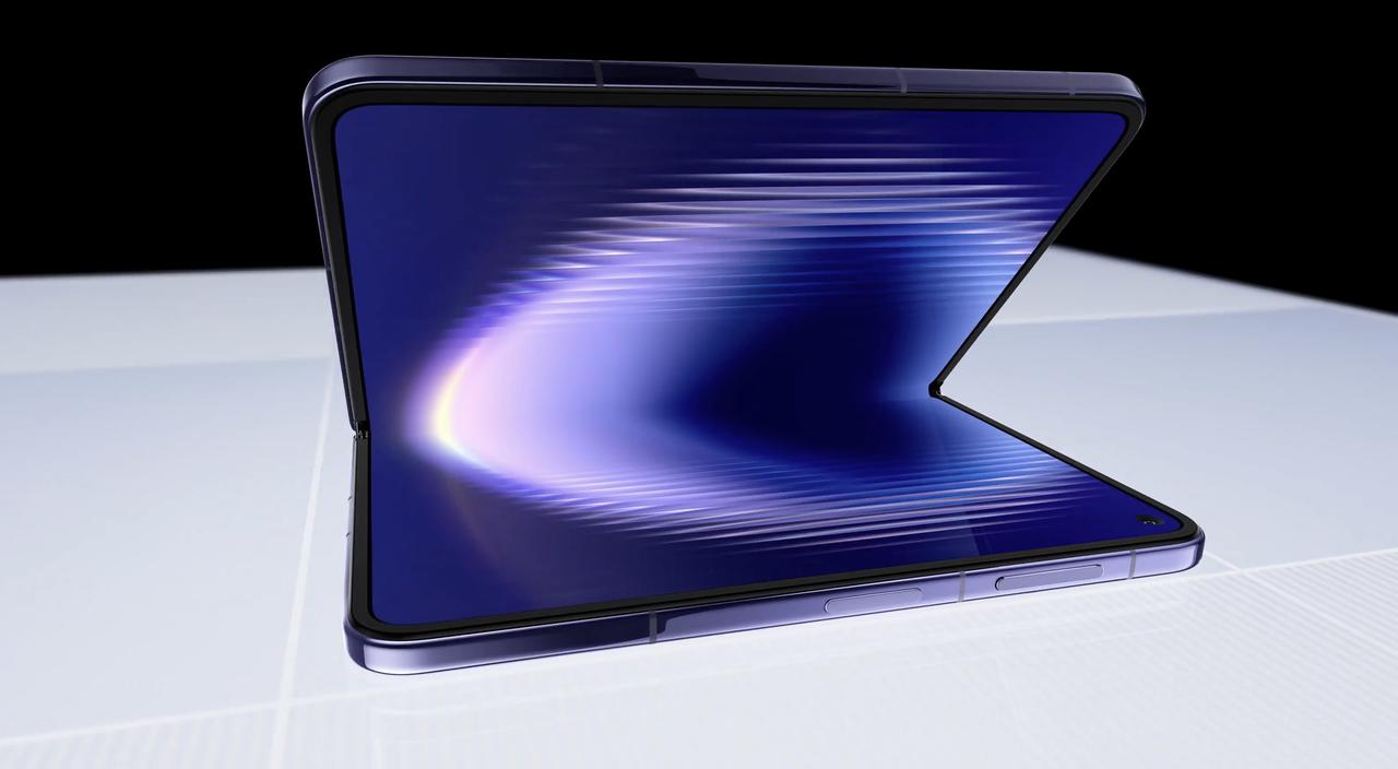 看了今天上午，官方发布爆料视频以及预热物料，感觉这次华为Pura X Max确实