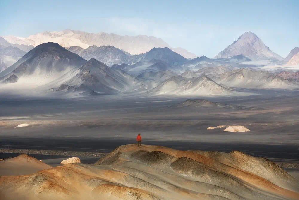 碰到一个初三的学生家长，孩子的家在北京亦庄，然后在海淀上学，在海淀租的房子，我说