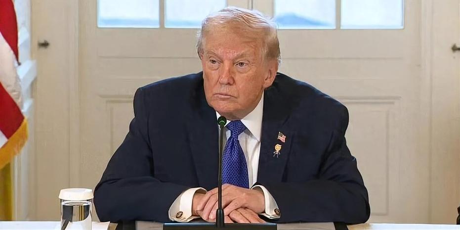 通过最近特朗普对格陵兰岛的一系列言论，发现了两个问题，一个是特朗普根本没有把欧洲