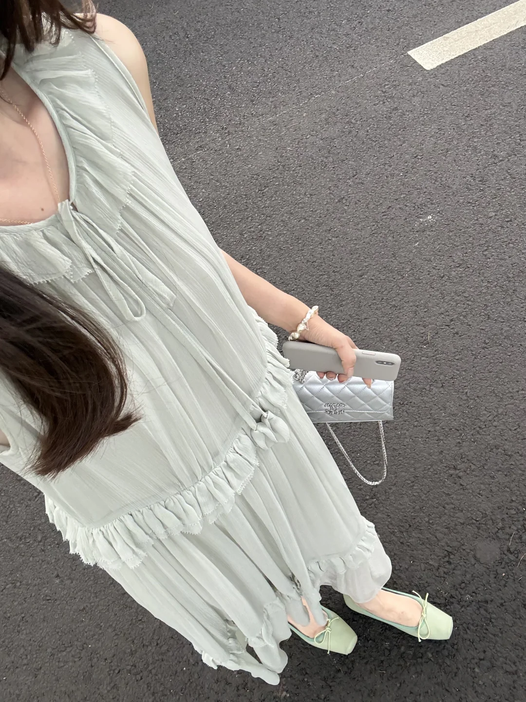 被这裙子美到了～💚