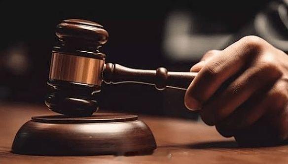 最让人破防的是母亲最新发声：全程知道丈夫清白，但当时管不住叛逆女儿、无力辩解，眼