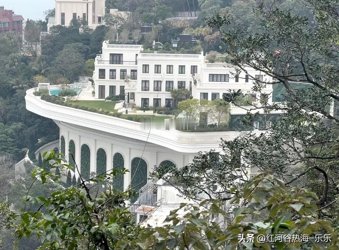 香港太平山顶豪宅，住在里面是一种怎样的体验？