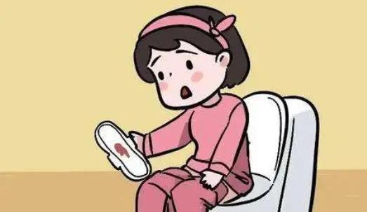 #健康真探社#【月经量少的女生，不容易怀孕吗？】正常的月经周期为21～35天，经