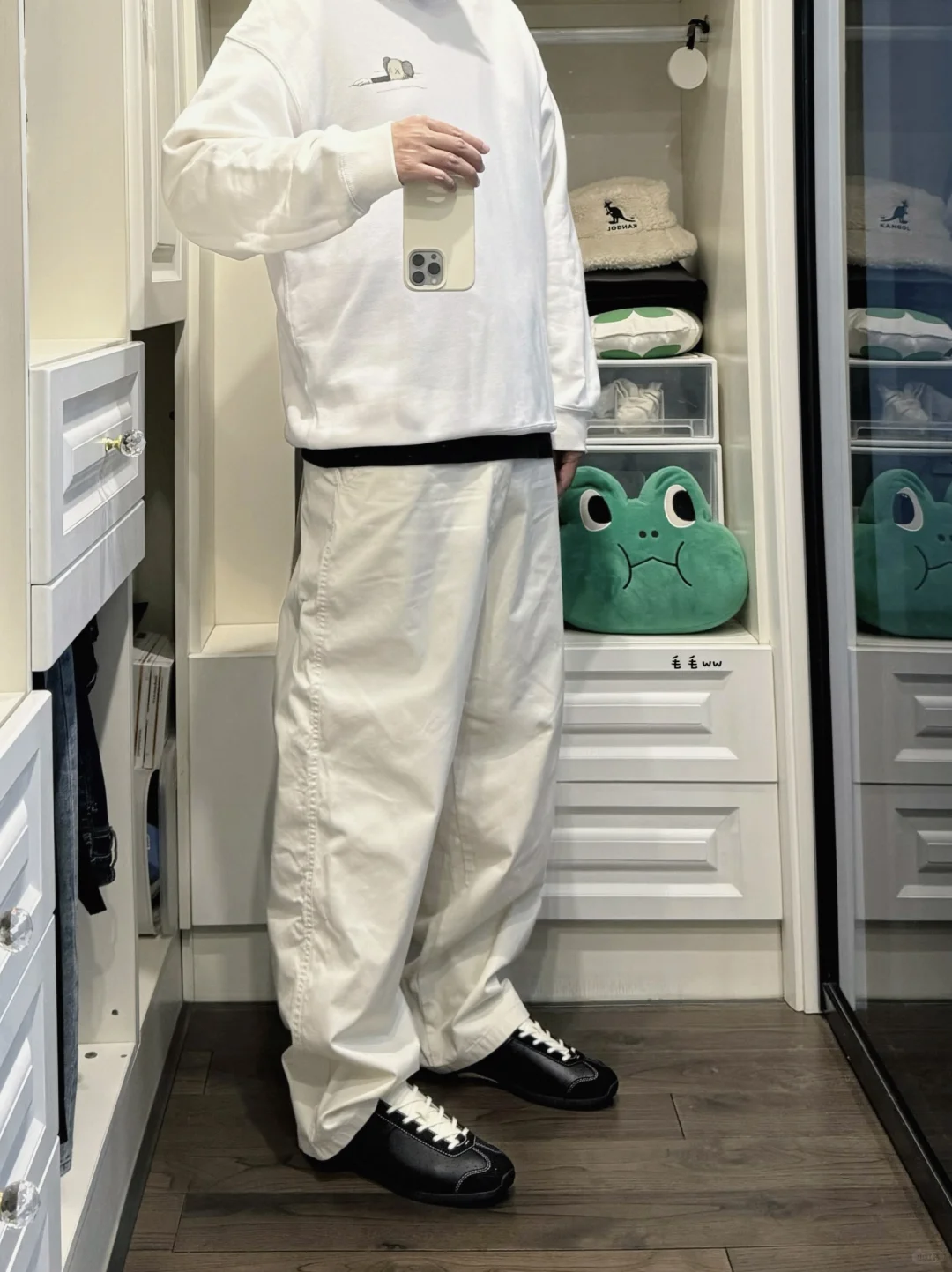 卫衣叠穿｜白色系穿搭