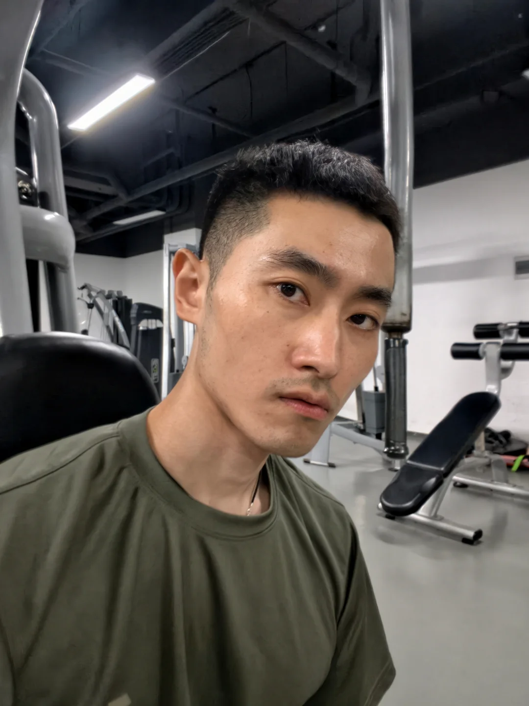 健身的人都是硬帅！💪