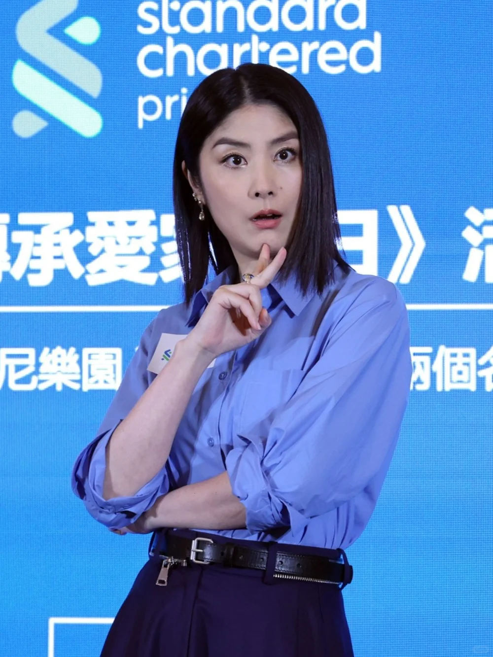 陈慧琳在家使唤儿子倒水，被吐槽是不是有公主病 	 陈慧琳昨日（20日）...