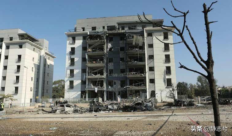 【伊朗导弹击中以色列南部，造成19人受伤】

以色列《国土报》官网3月3日报道：