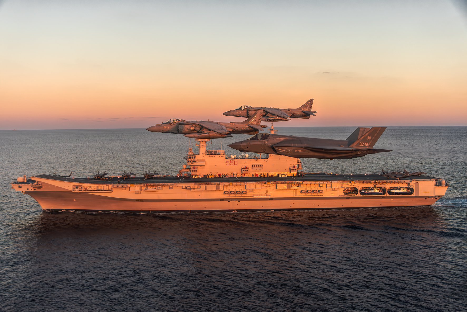 “海王星打击-26”演习期间，意大利空军一架F-35B“闪电II”战斗机与意大利