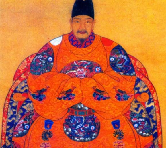 30岁满头白发，龙袍打满补丁！被骂百年的昏君，真相让人心疼
提起大明的末代天子，