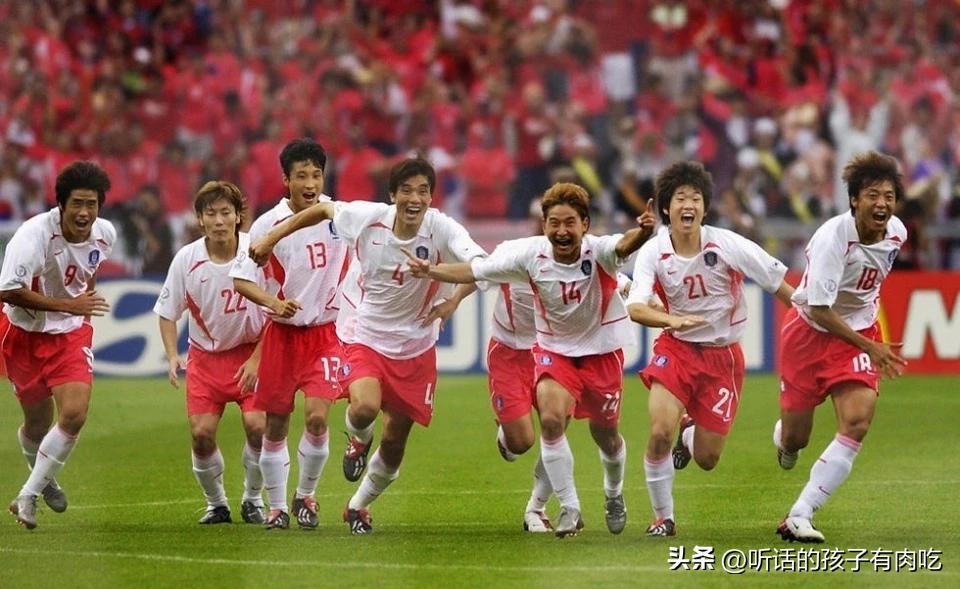 中国男足历史上唯一一次传入世界杯决赛——2002年韩日世界杯，这一届世界杯让我印