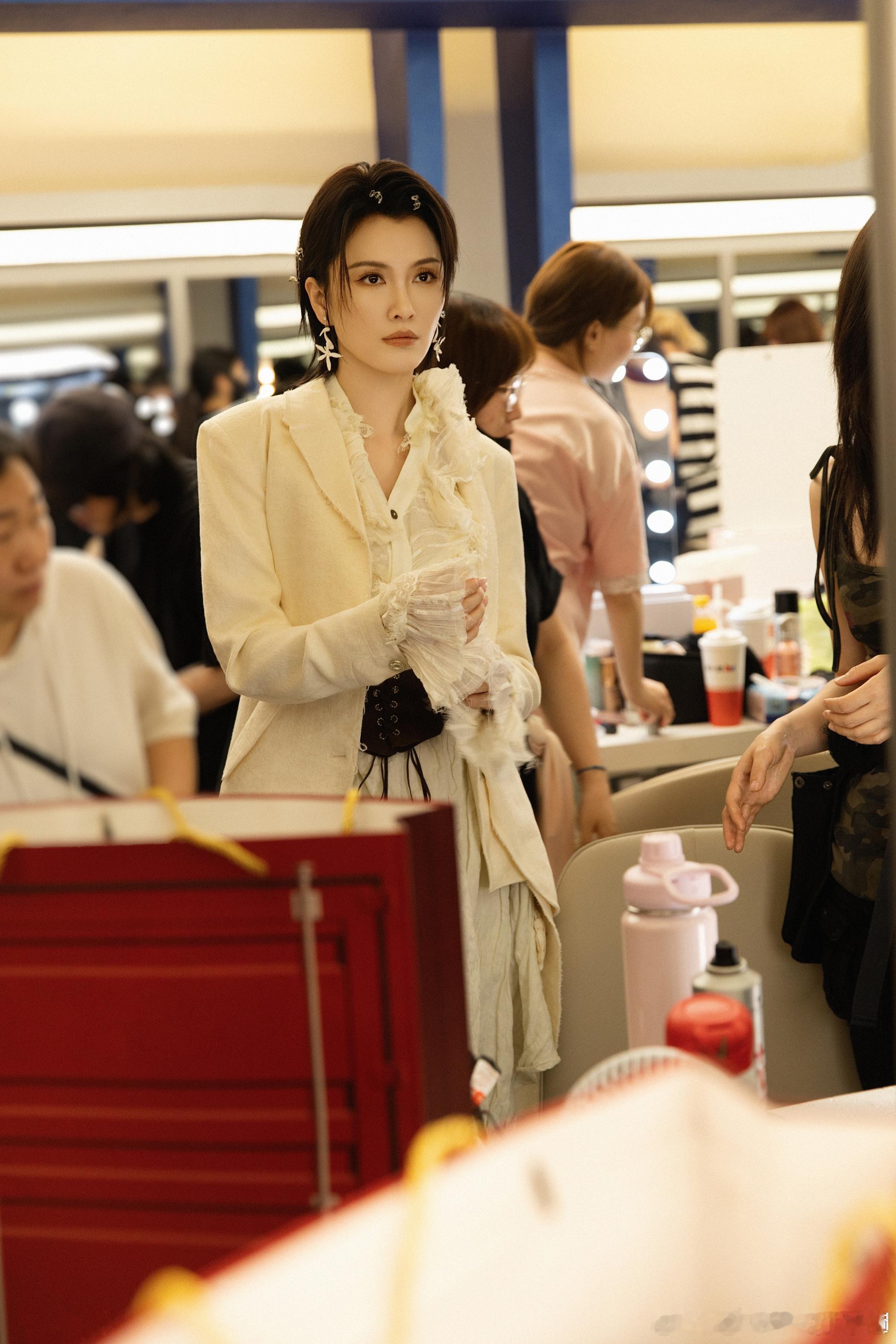 徐洁儿三公限定版、徐洁儿三公callback一下借着 callback 重温三公