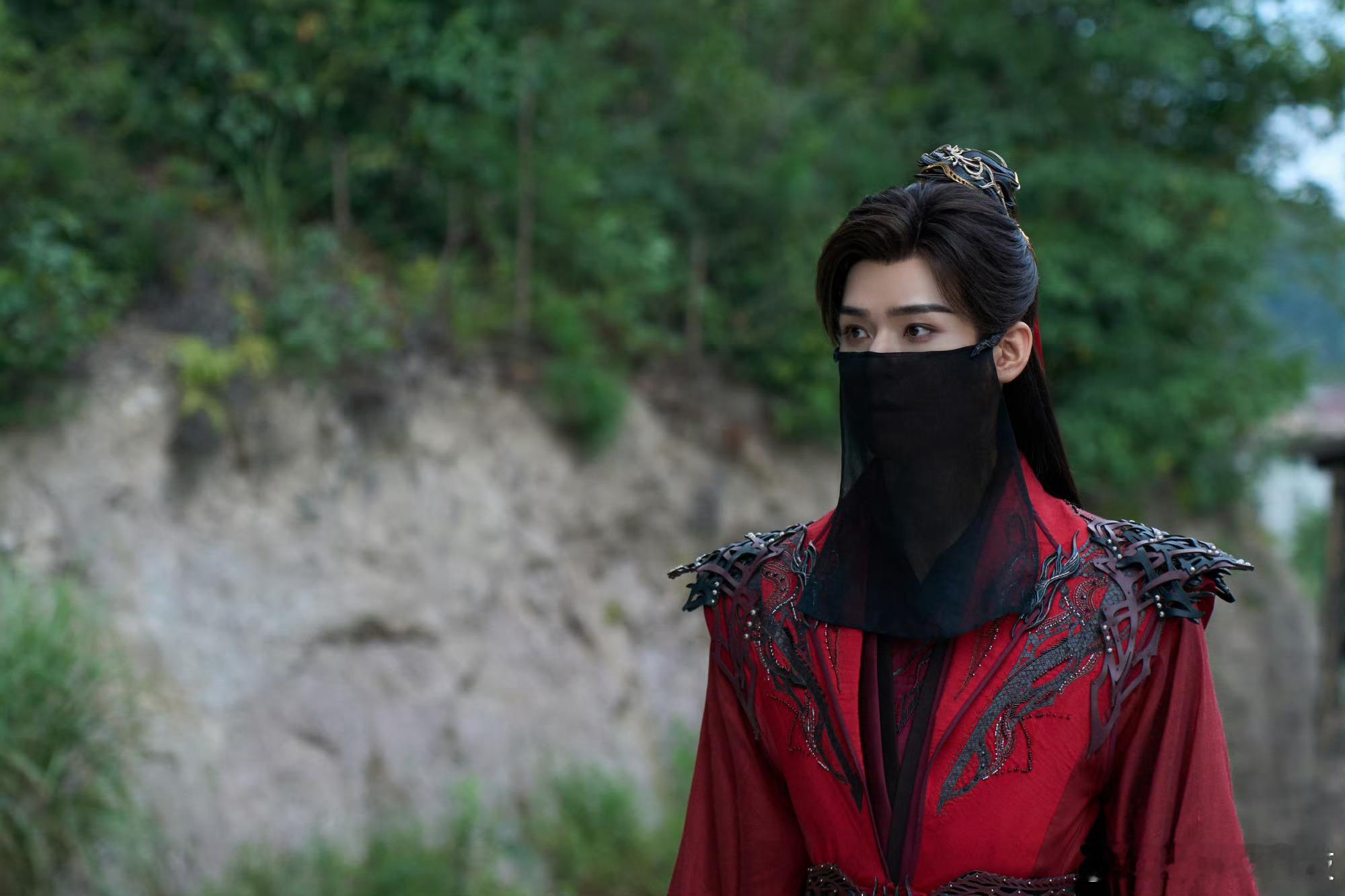 苏暮雨罚站 《暗河传》苏暮雨这集太顶了！破守卫、碎宗师，枪出如龙帅到腿软。结果最