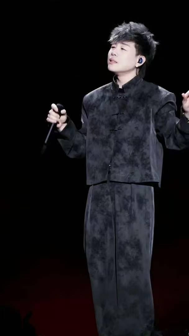 胡彦斌感谢陶喆让他重回歌手歌手2026回归即是王炸，胡彦斌感谢陶喆，歌手 202
