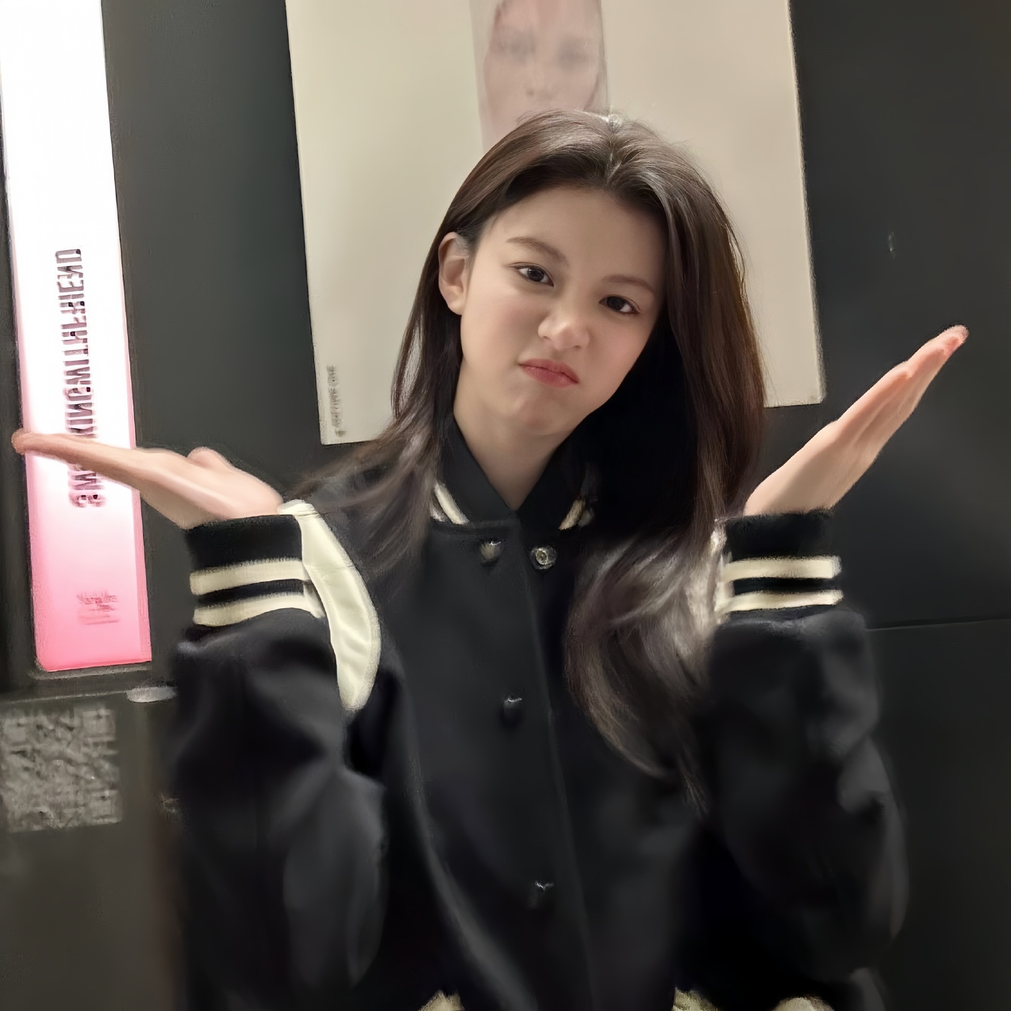 高允真头像✨ ​​​