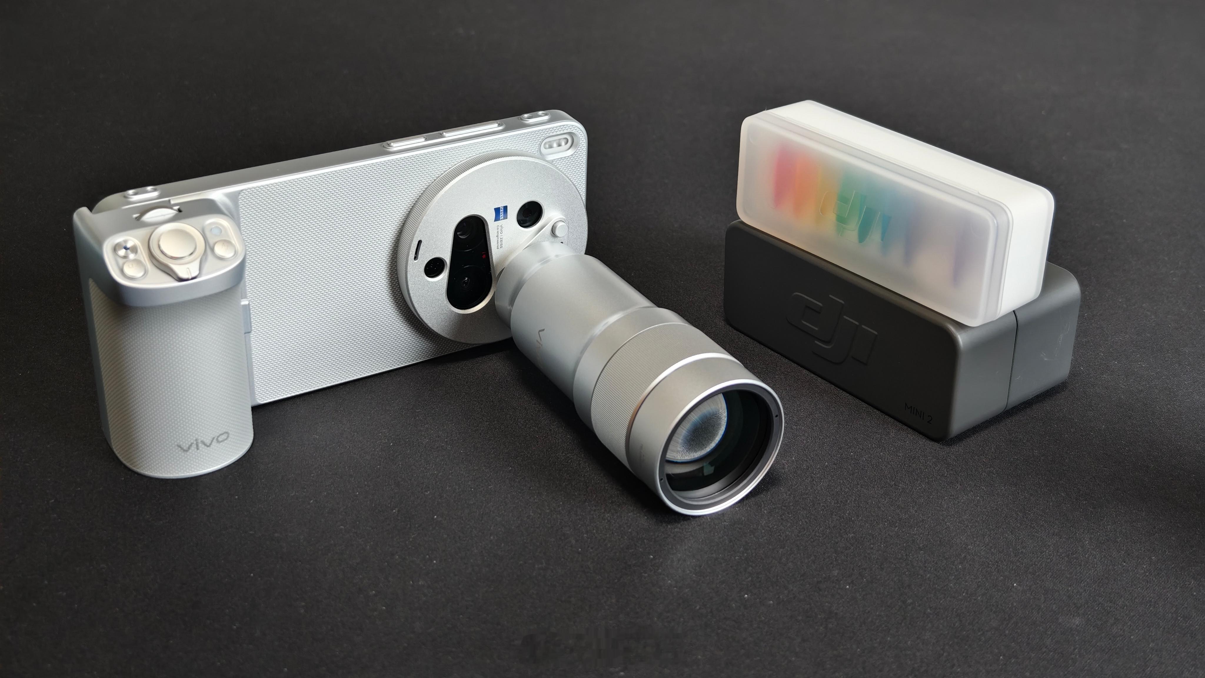 出发-美国装备：vivo X300 Ultra  & 大疆 Mic mini2接