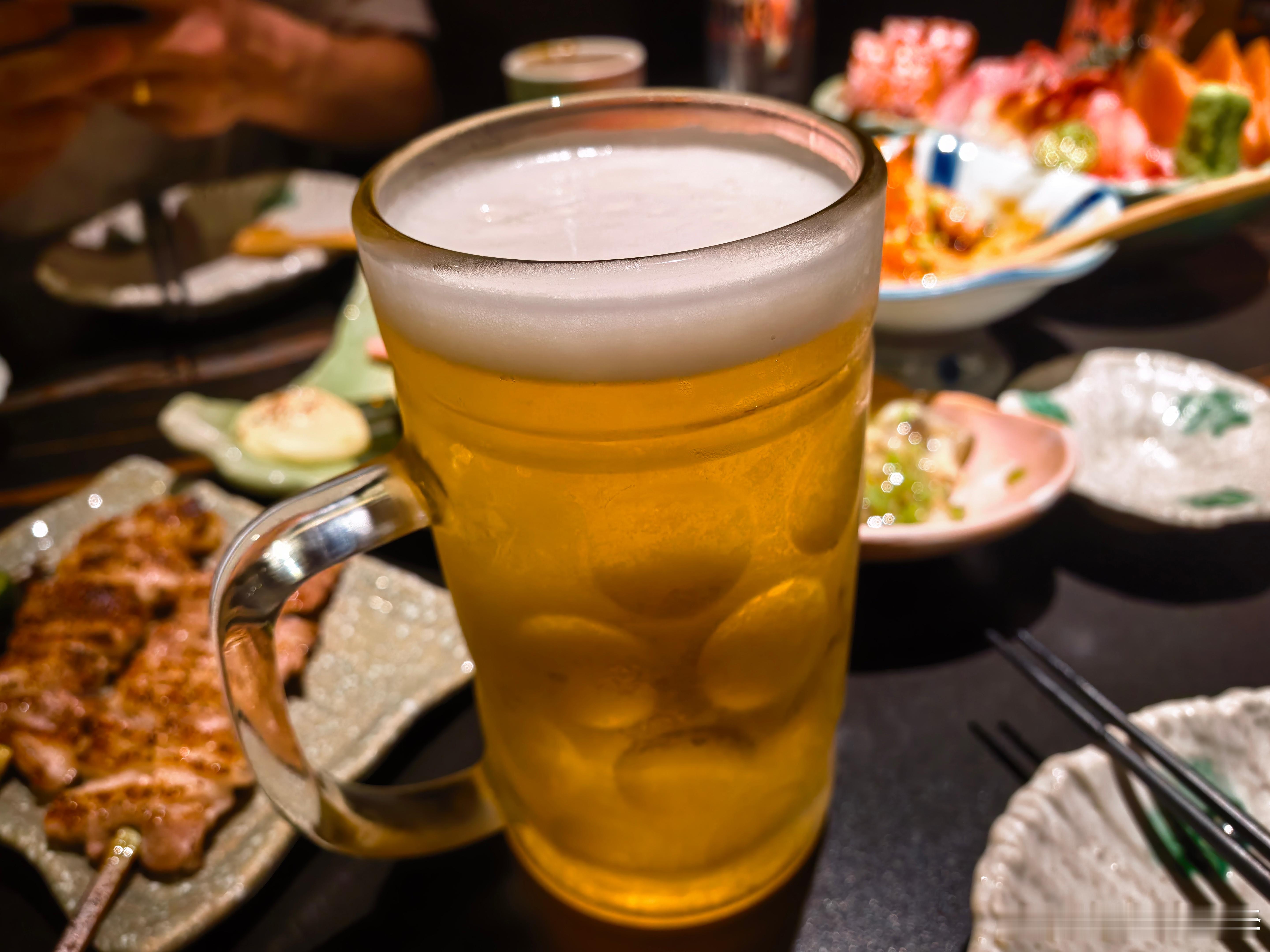 没啥发的，来杯前天的🍺吧[并不简单] ​​​